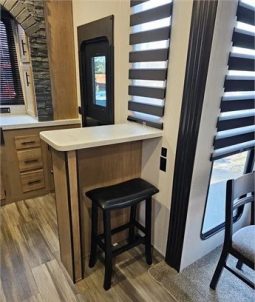 2023 FOREST RIVER CHEROKEE TIMBERWOLF 39SR full