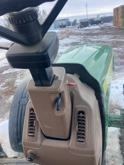 2005 John Deere 8220 full