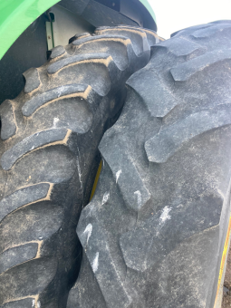 2005 John Deere 8220 full