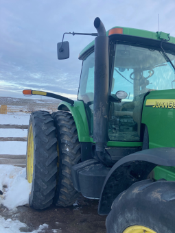 2005 John Deere 8220 full