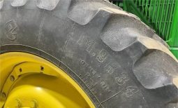 1999 JOHN DEERE 8200 full