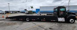 2009 Peterbilt 335 full