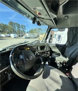 2022 Volvo VNL64T760 full
