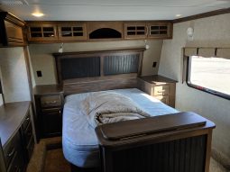 2016 KEYSTONE RV CO ALPINE 3590RS full
