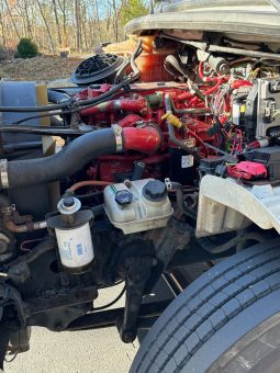 2017 Freightliner Business Class M2 106 full