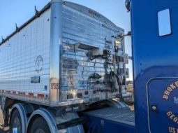 2023 PETERBILT 389 full