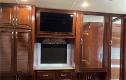 2019 FLEETWOOD BOUNDER 33C full