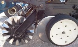 2004 KINZE 3700 full