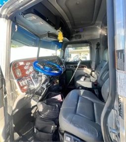 2018 Peterbilt 389 full
