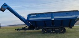 2020 Kenzie 1500 Grain Cart full