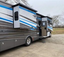 2023 TIFFIN ALLEGRO BAY 38BB full