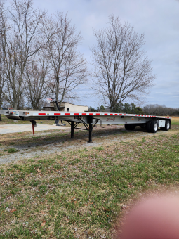 2020 Kenworth T680 and 2018 Fontaine flatbed full