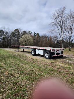 2020 Kenworth T680 and 2018 Fontaine flatbed full