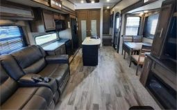 2018 KEYSTONE RV CO COUGAR 338RLK full