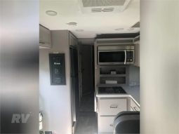 2022 THOR MOTOR COACH QUANTUM KW29 full
