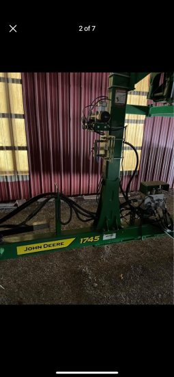 2022 John Deere 1745 Planter full