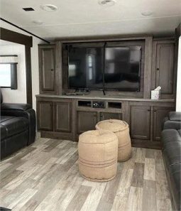 2020 HEARTLAND MILESTONE 379FLML full