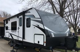 2021 KEYSTONE RV CO PASSPORT SL SERIES 219BH
