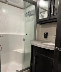 2019 KEYSTONE RV CO FUZION 369 full