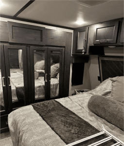 2019 KEYSTONE RV CO FUZION 369 full