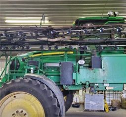 2011 JOHN DEERE 4730 full