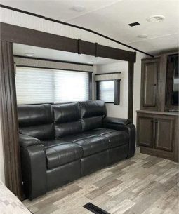 2020 HEARTLAND MILESTONE 379FLML full