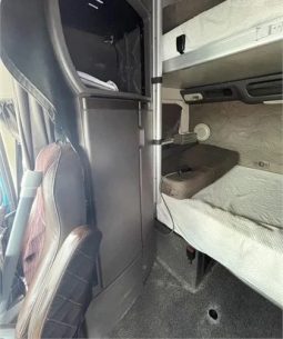 2013 VOLVO VNL64T780 & 2008 Wabash 53′ full