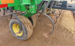 2011 JOHN DEERE 2210 full