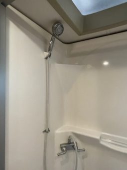 2014 TIFFIN ALLEGRO BREEZE 32BR full