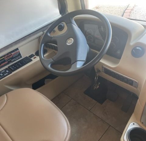 2014 TIFFIN ALLEGRO BREEZE 32BR full