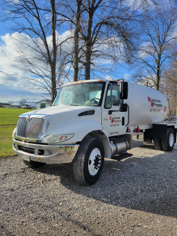 2005 International 4400 full