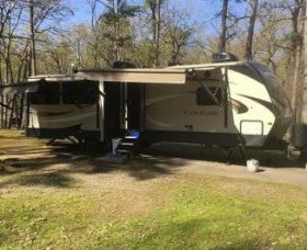 2019 KEYSTONE RV CO COUGAR HALF-TON 32RLI
