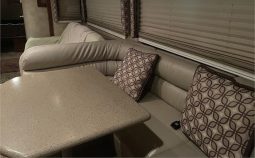 2011 THOR MOTOR COACH SERRANO 31X full