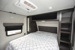 2023 GRAND DESIGN TRANSCEND XPLOR 231RK & 2017 Dodge Ram full