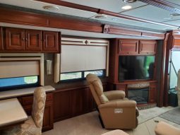2014 Winnebago Tour 42 QD, full