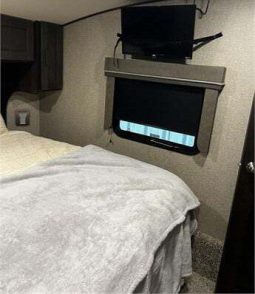 2022 GRAND DESIGN REFLECTION 303RLS full