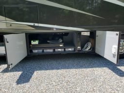2014 Winnebago Tour 42 QD, full