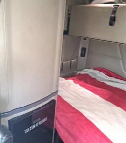 2017 PETERBILT 567 full