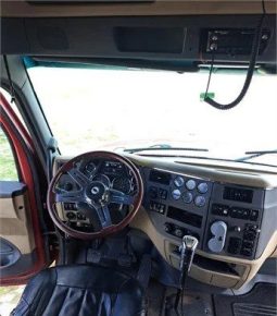 2017 PETERBILT 567 full