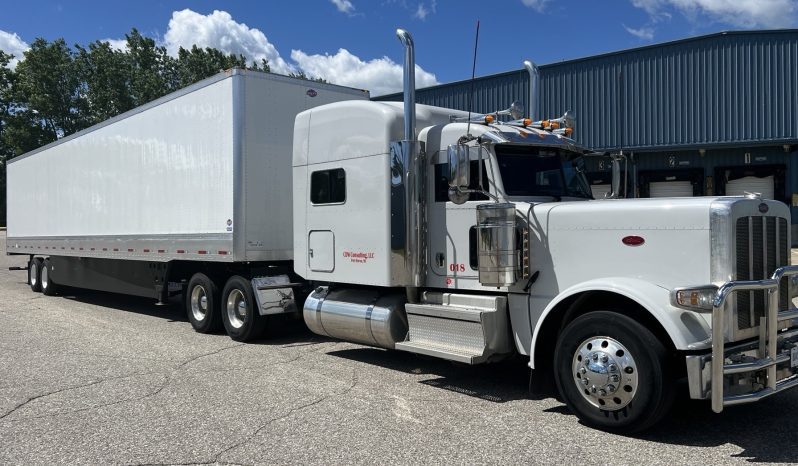2019 Peterbilt 389 with 2024 Utility Trailer full