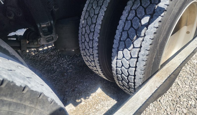 2016 peterbilt 348 car hauler full