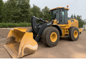 2020 John Deere 644L