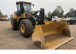 2020 John Deere 644L full