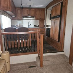 2012 HEARTLAND BIG COUNTRY 3690SL full