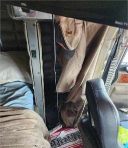 1997 PETERBILT 379 full