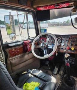 1997 PETERBILT 379 full