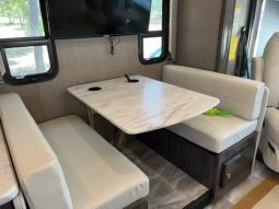 2021 Admiral by Holiday Rambler full