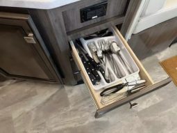 2021 Admiral by Holiday Rambler full