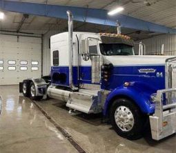 2017 KENWORTH W900L full