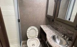 2020 Thor Chateau 28Z full